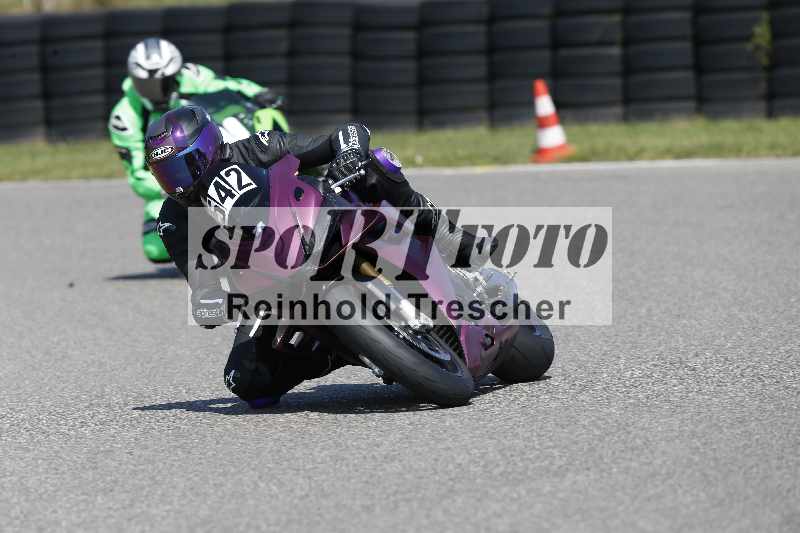 /44 09.08.2025 Plüss Moto Sport ADR/Freies Fahren/542